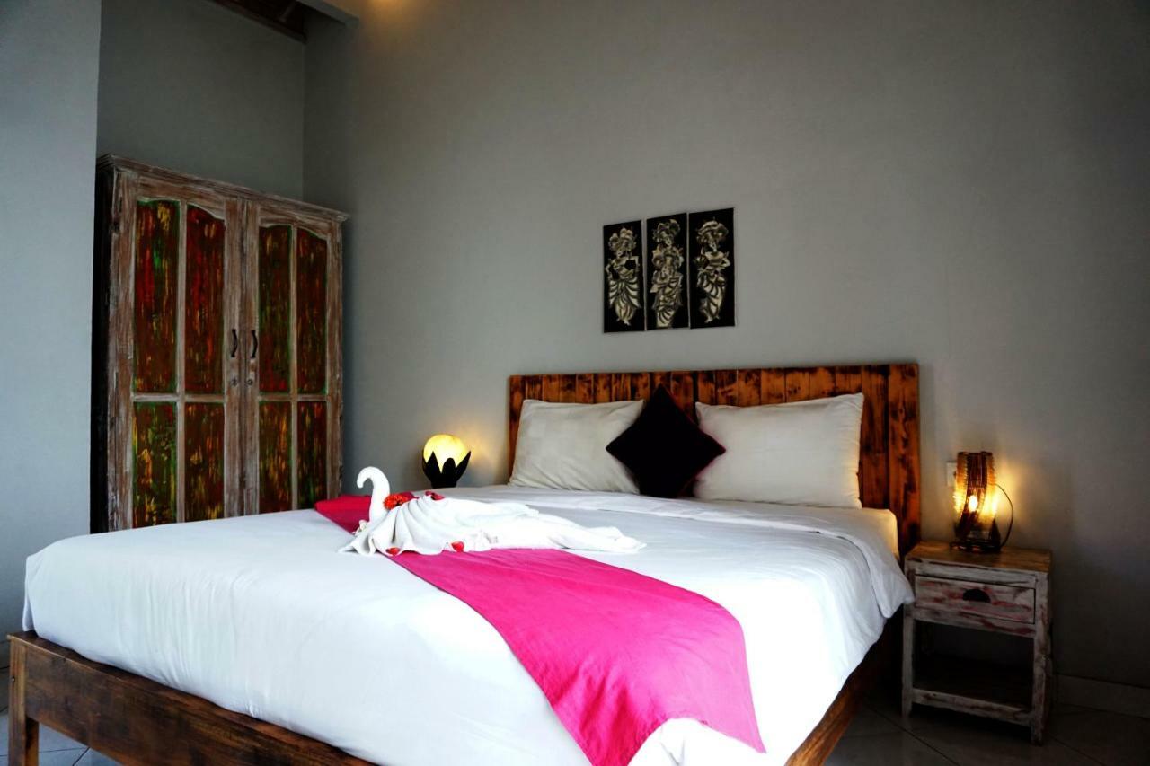 Louto Dmell & Sanur (Bali)